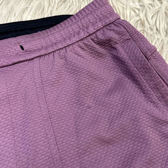 Lululemon Relaxed-Fit Training Short 8" Vintage Plum size small - Picture 7 of 10